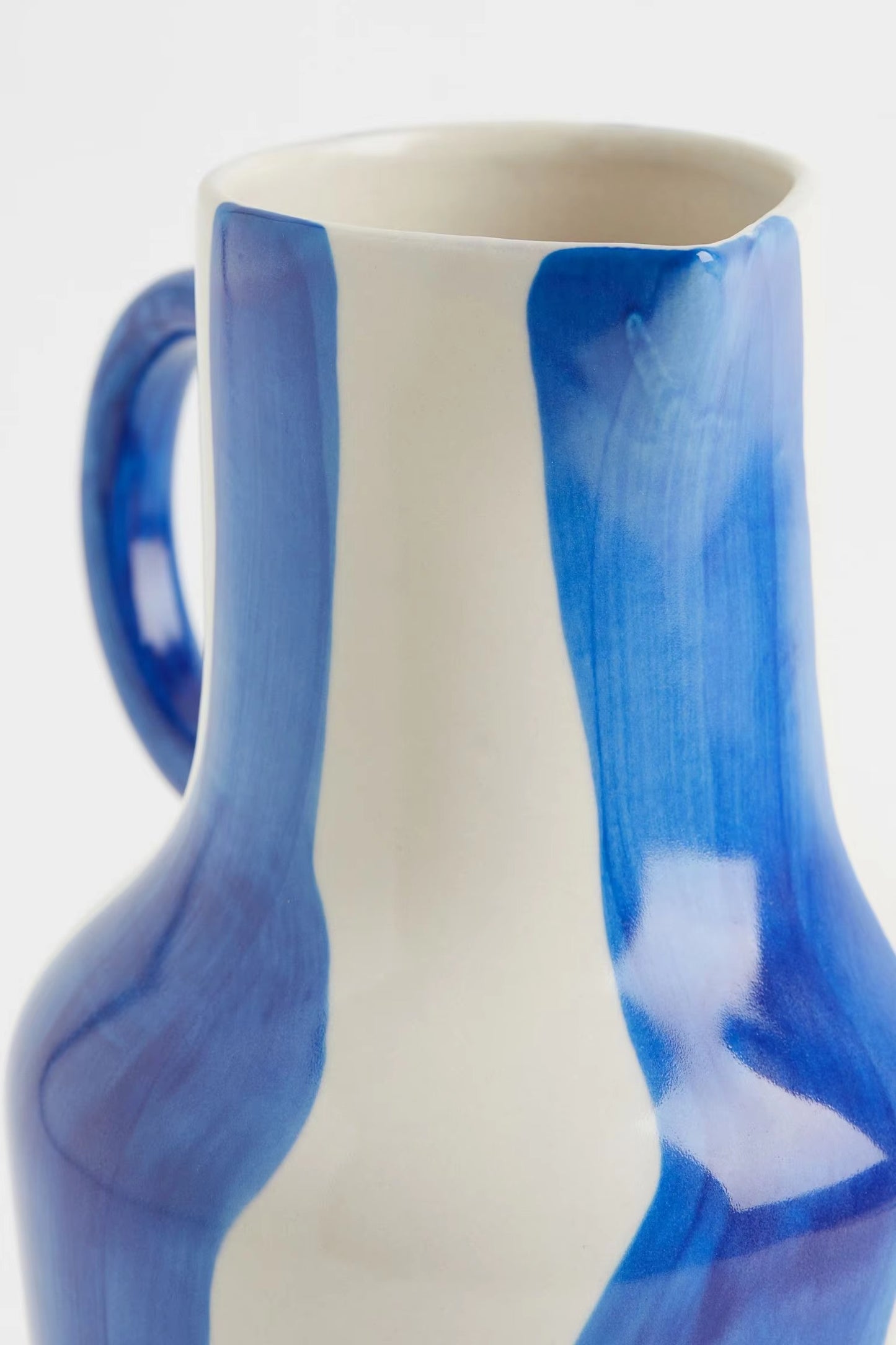 New Creative Design Hand-painted Modern Porcelain Round Handle Large Blue Luxury Ceramic Flower Vases for Home Decor