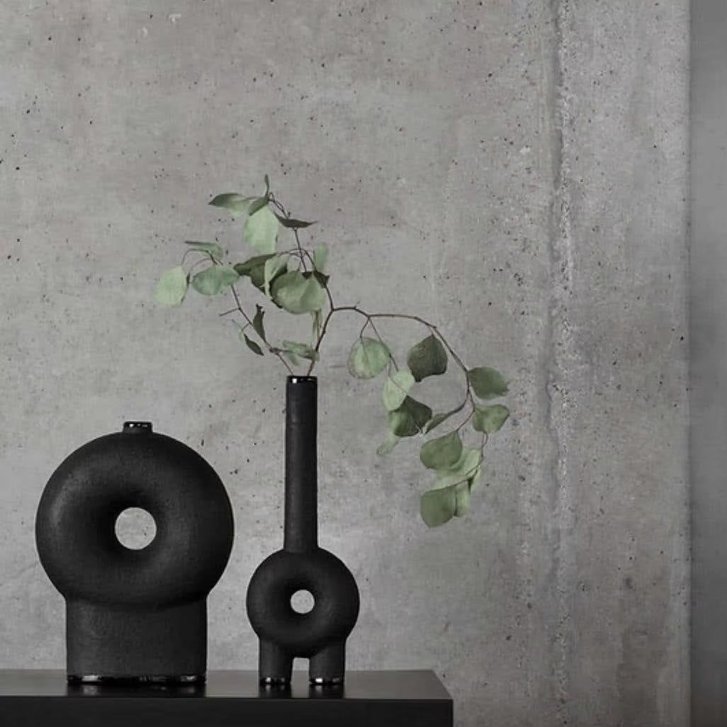 Nordic Style Creative Design Home Decor Vase Matte White Decorative Ceramic Donut Flower Vases for Living Room